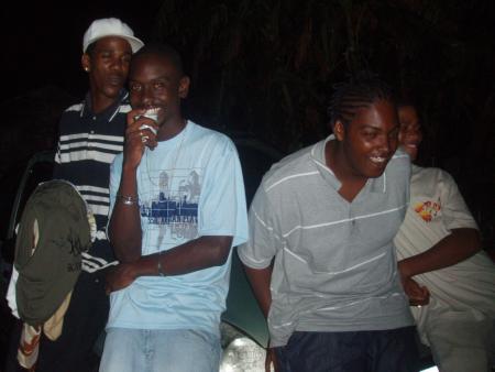 $$Le Lent ,Kev,Pipi & Ti tète$$